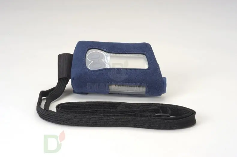 Чехол замшевый для помпы Акку-Чек «Алькантара», синий/черный/белый ст